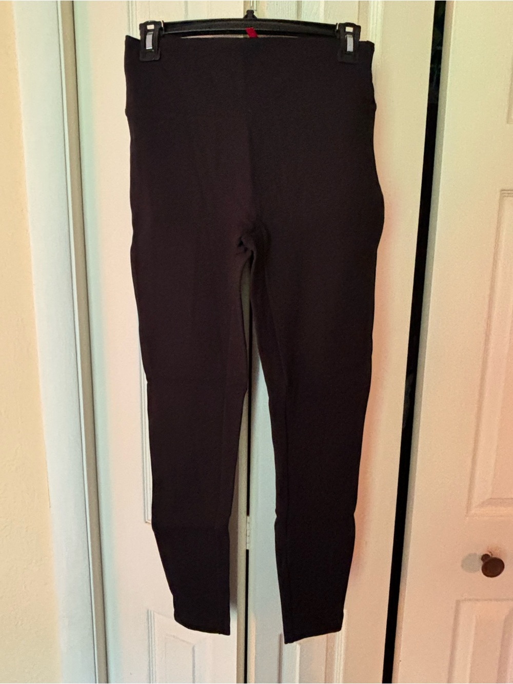 NWOT spanx black leggings, small